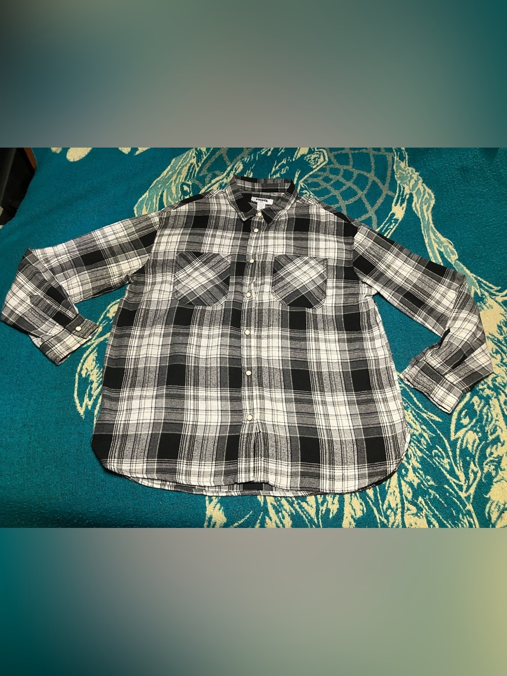 RSQ Tilly’s Women’s Plaid Flannel Shirt NEW Small